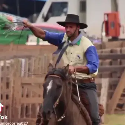Foto de perfil de JUNIOR CORREA