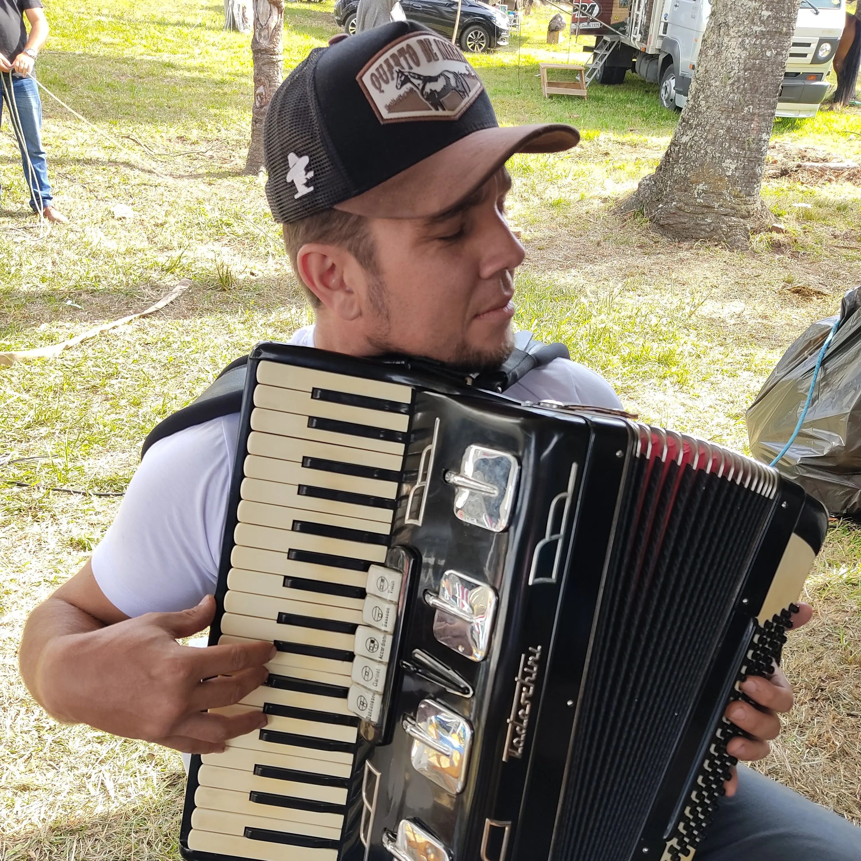 Ariel B. de Oliveira